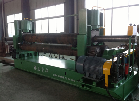 W11S-16×2500 上輥萬能卷板機(jī)客戶現(xiàn)場